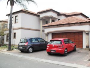 house-monte-cristo-24-entrance-5